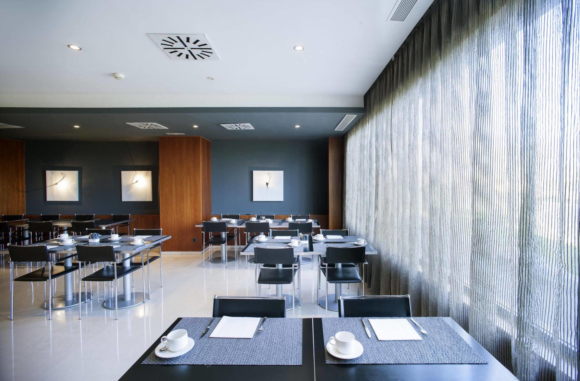 Ac Hotel Huelva By Marriott Εξωτερικό φωτογραφία
